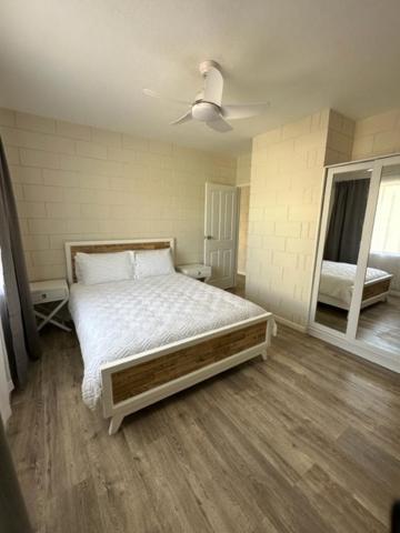 Harbour View 49 Urch Street Unit 4 Apartment Джералдтон Екстериор снимка